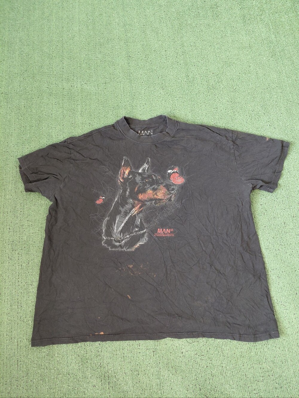 boohooMAN Doberman Pinscher Butterflies Dog Pet Animals Black T Shirt Sz Large